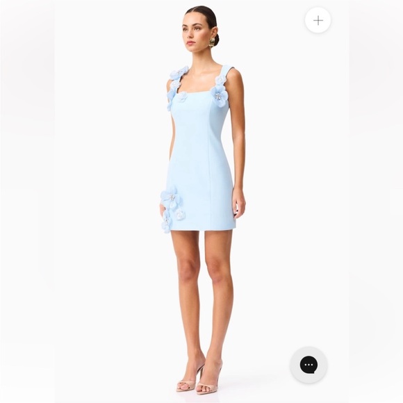 elliatt chantelle blue 3d floral applique fitted mini dress size large NEW NWT - Picture 4 of 13